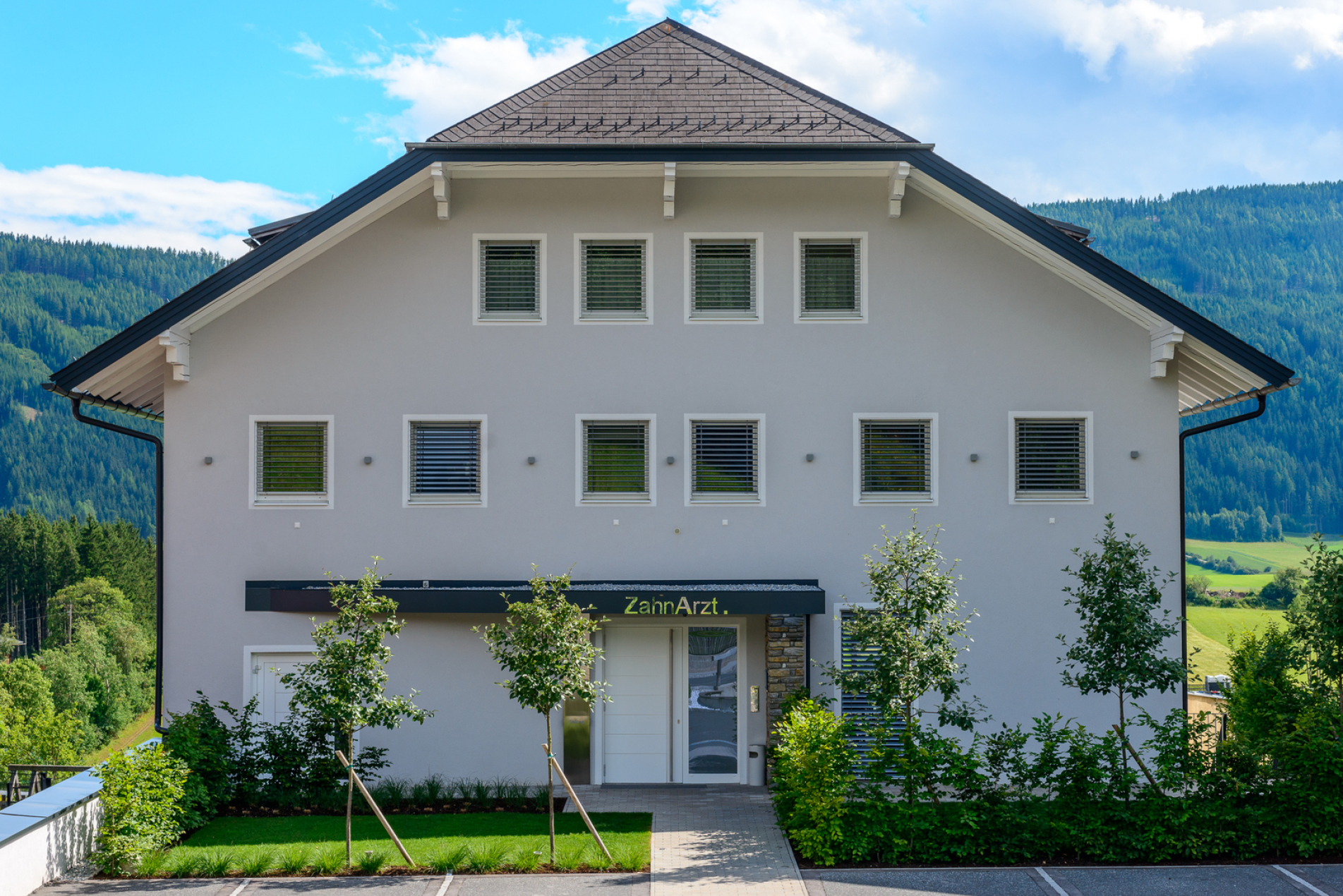 Haus bei Tag